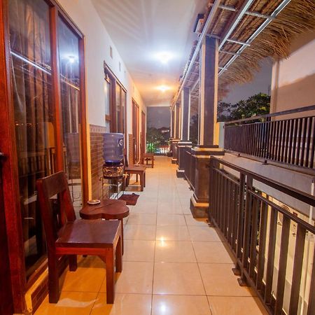 Putra Dadi Guest House ชังกู ภายนอก รูปภาพ