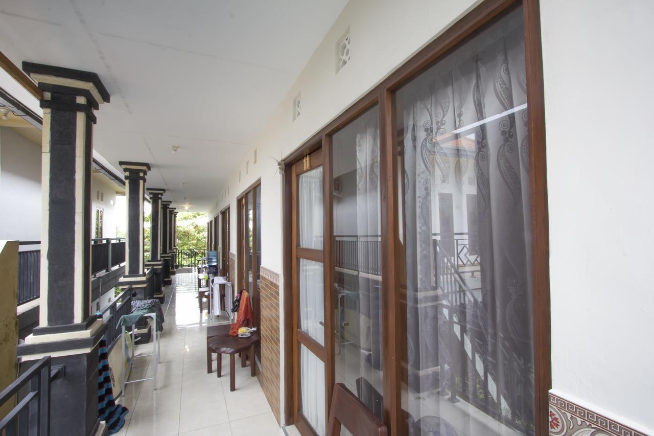 Putra Dadi Guest House ชังกู ภายนอก รูปภาพ