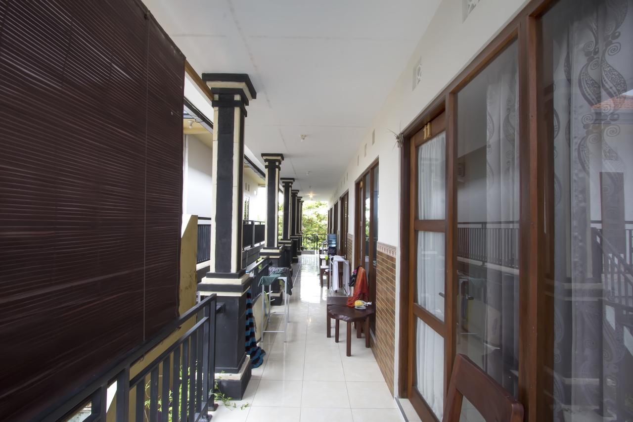 Putra Dadi Guest House ชังกู ภายนอก รูปภาพ