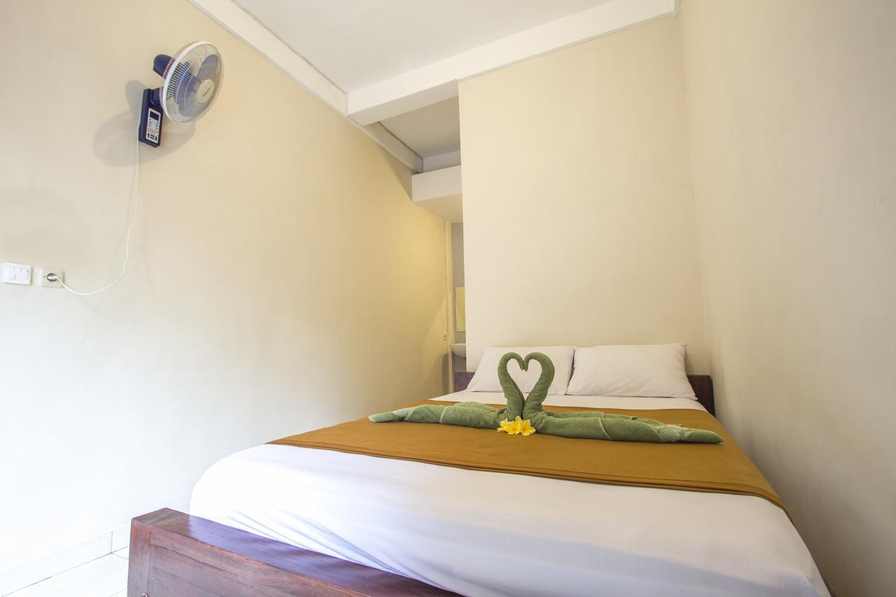 Putra Dadi Guest House ชังกู ภายนอก รูปภาพ