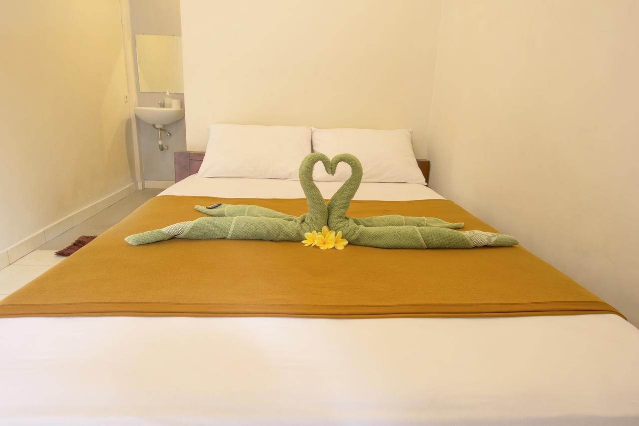 Putra Dadi Guest House ชังกู ภายนอก รูปภาพ