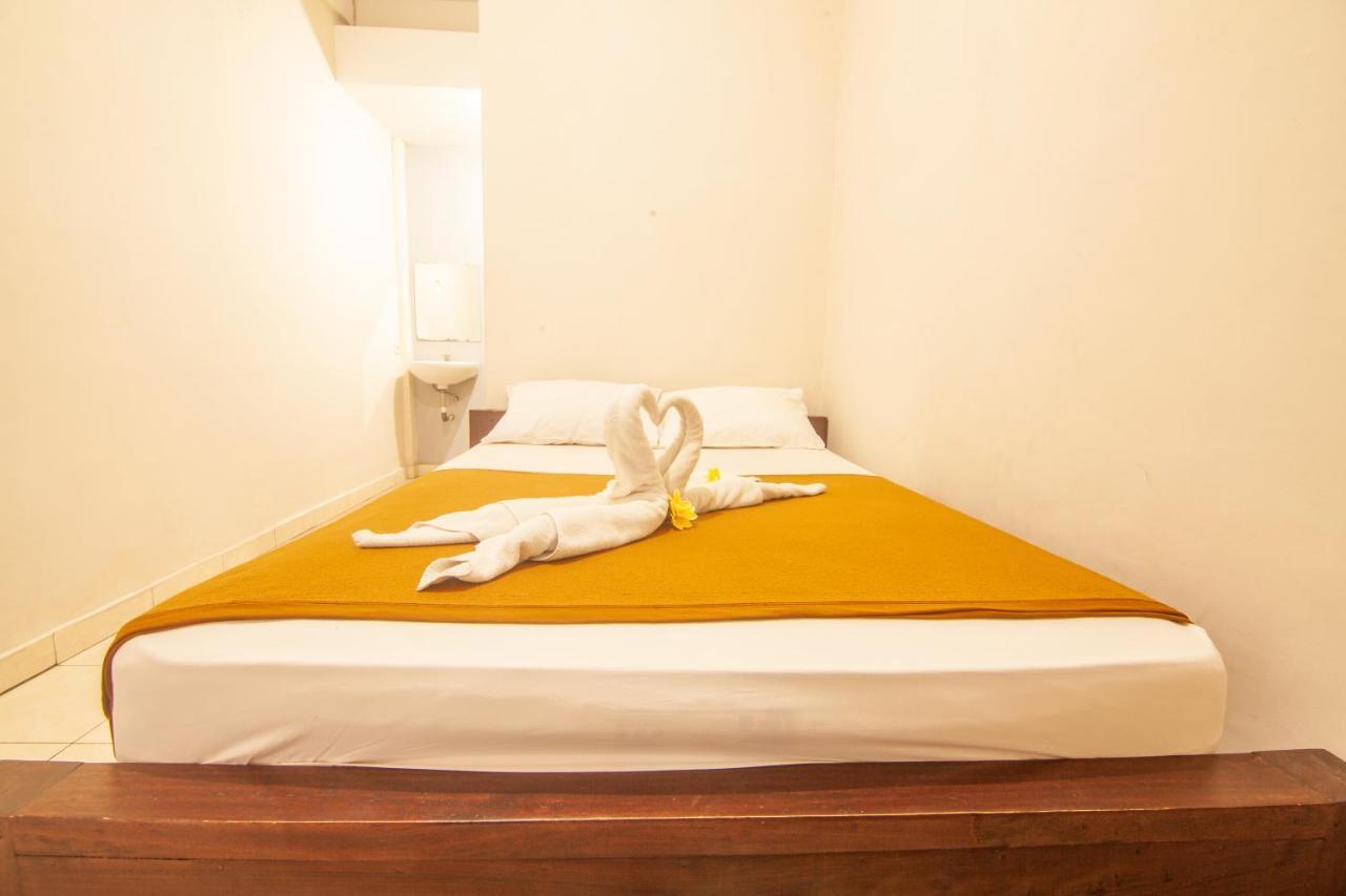Putra Dadi Guest House ชังกู ภายนอก รูปภาพ