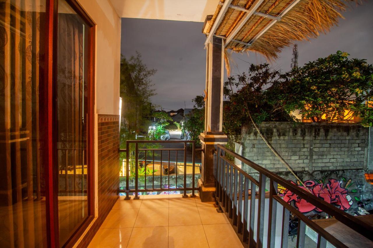 Putra Dadi Guest House ชังกู ภายนอก รูปภาพ